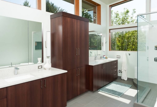 https://www.neilkelly.com/wp-content/uploads/cache/2019/10/Scholls-Mid-Century-Bathroom-Portland-001/1555857512.jpg