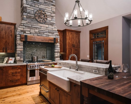 https://www.neilkelly.com/wp-content/uploads/cache/2019/10/Westfall-road-kitchen-Portland/245331270.jpg